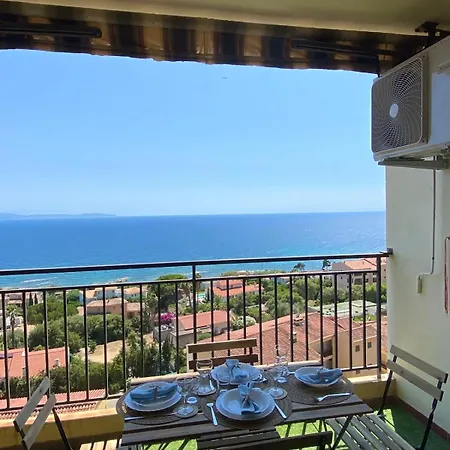Vue Exceptionnelle !! Bien Calme Et Lumineux Sur La Prestigieuse Route Des Sanguinaires A Apartmán Ajaccio (Corsica)