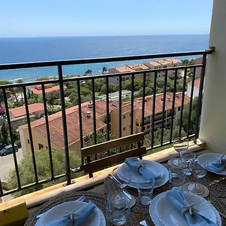Appartement Vue Exceptionnelle !! Bien Calme Et Lumineux Sur La Prestigieuse Route Des Sanguinaires A Ajaccio (Corsica)